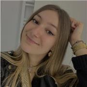 Étudiante douée en français - soutien scolaire pour tous les niveaux (jusqu’au lycée)